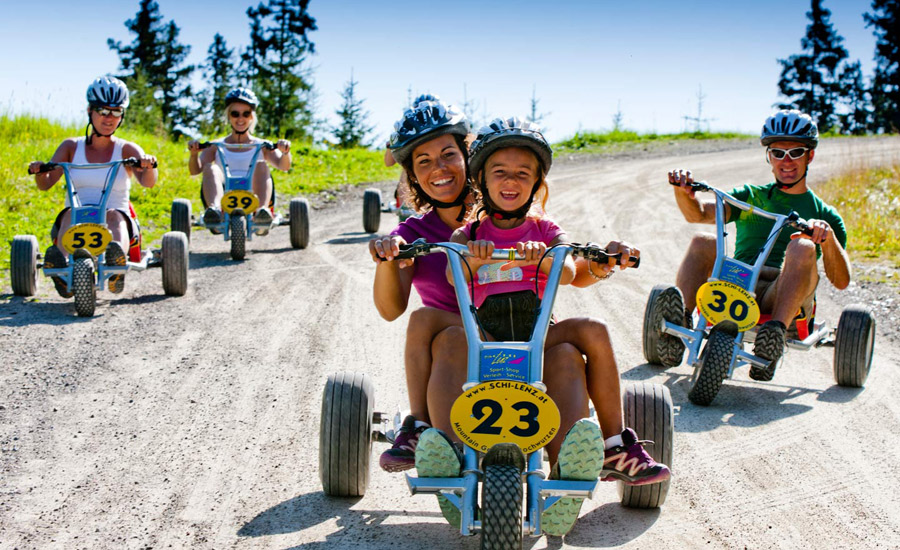 Spaß & Action auf der Gokart-Bahn in Schladming.